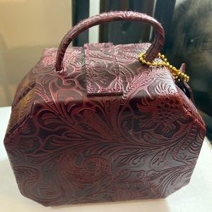 Dulwich embossed leather Travel jewelry case